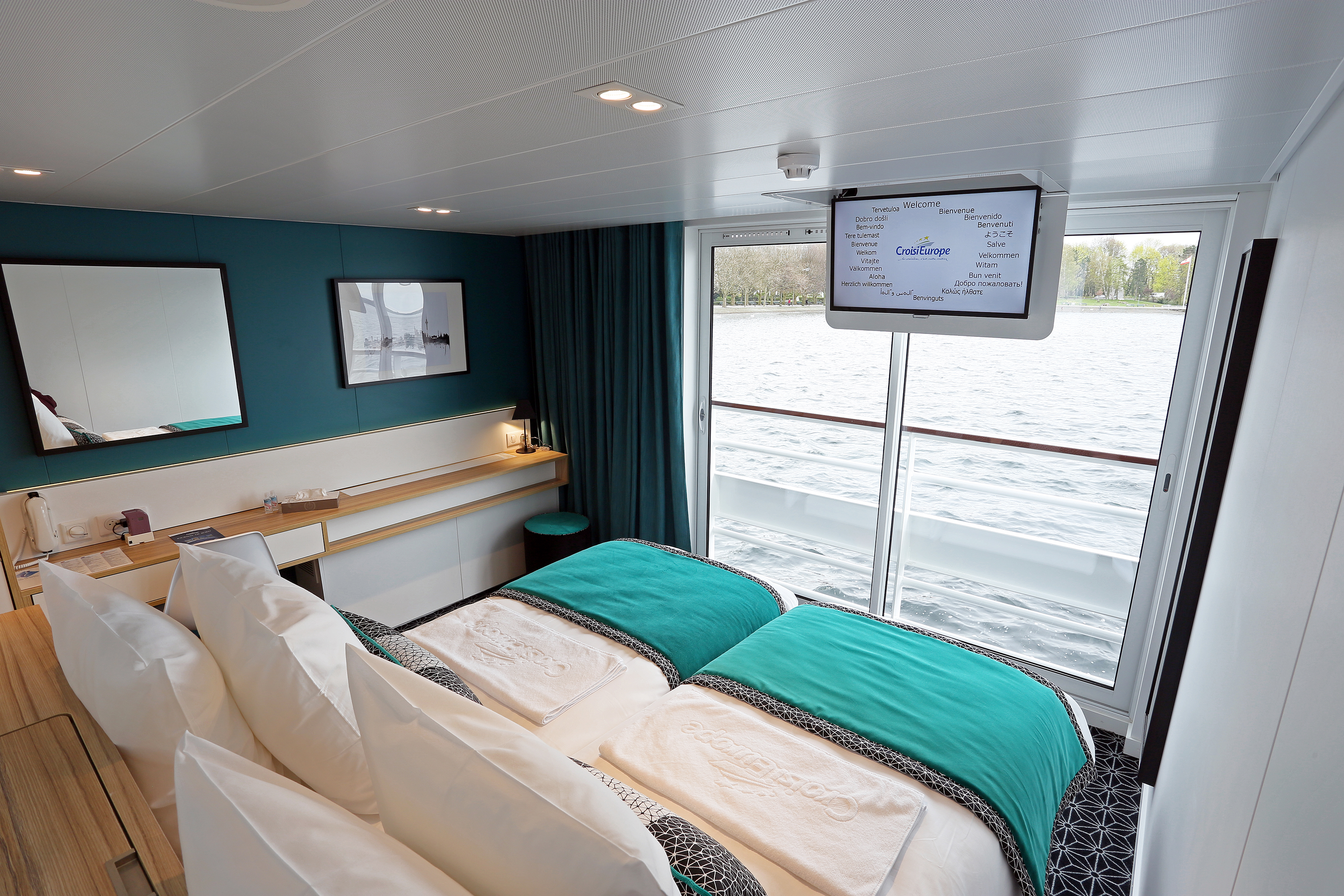 CroisiEurope MS Elbe Princesse Cabin 4.jpg